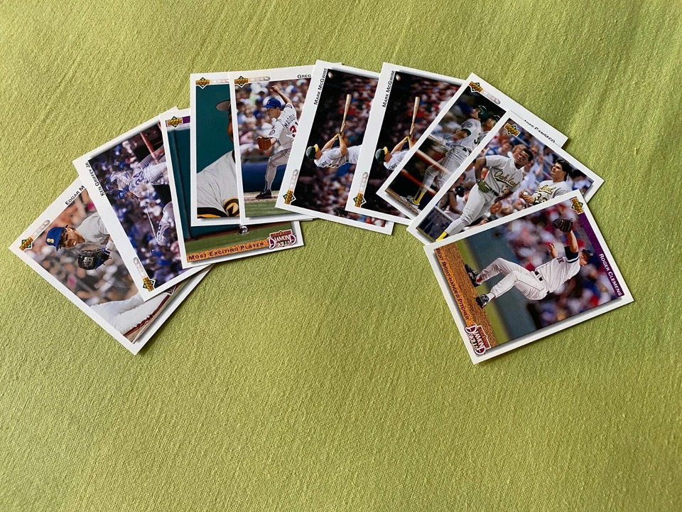 1992 MLB Upper Deck cards - YOU PICK!! - FREE shipping - MOST cards NM !! - Image 1 of 1