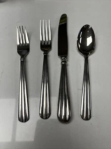 Cubiertos de acero inoxidable Oneida UNITY 4 piezas.-Cuchillo de cena, tenedor, tenedor para ensalada, cuchara para sopa- - Imagen 1 de 6