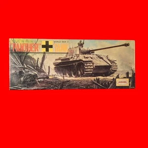 Rare Aurora German Panther Tank 302-130 1/4” Scale Model Kit 1963 1/48 - Foto 1 di 5