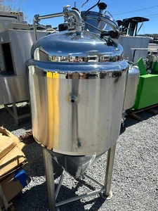 80 Gallon Jacketed Stainless Steel Beer/Wine Fermentation Tank -- Carson City,NV - Picture 1 of 14