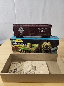 ATHEARN HO SCALE DELAWARE & HUDSON BOX CAR  #1242 EXCELLENT CONDITION! - Picture 1 of 3