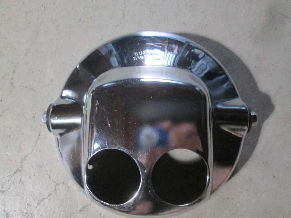 Carcasa de faro SUZUKI GR650 Tempter / GS550L / GV700 / GV1200 51800-15510 Foto 1 de 4