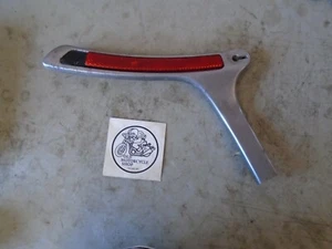 1983 HONDA V45 MAGNA RIGHT GRAB RAIL BRACKET - Picture 1 of 6