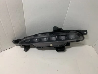 Genesis G80 2018, 2019, 2020 LH Drivers Fog Light 92201-B1500 - Image 1 of 4
