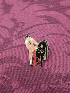 Pin's Pins Pin Enamel 16 Corrida Taureau "Torero" - Picture 1 of 3