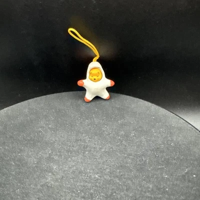 TOMY DISNEY WINNIE THE POOH PEEK-A-POOH SERIES 7 OCEAN EDITION DANGLER Starfish - Image 1 of 4