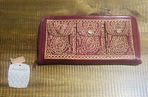 WORLD MARKET Genuine Leather Zip Wallet w/ 3 Outside Snap Pockets NWT - Picture 1 of 10