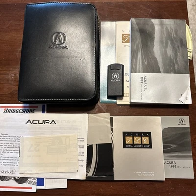 1999 Acura TL Owners Manual OEM Complete With Case And Flash Light  Foto 1 de 4