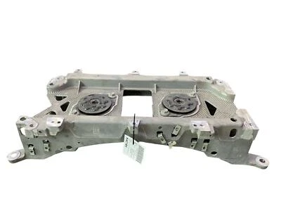 SOPORTE DE MONTAJE MOTOR DELANTERO DERECHO FORD MUSTANG MACH-E 2021-2023 OEM LJ986F065AE Foto 1 de 4