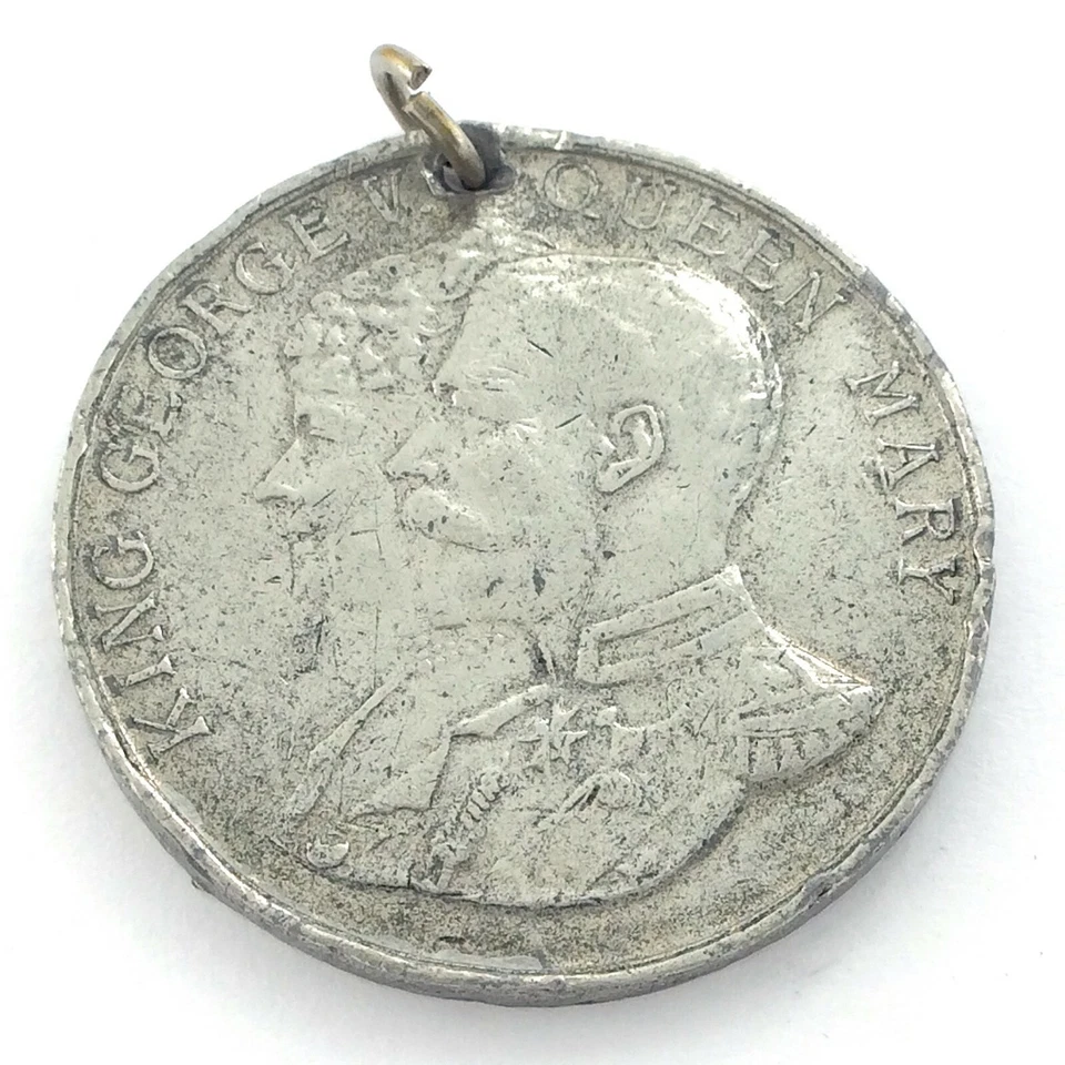 King George V 5th Fifth May 6 1935 Silver Jubilee Medal Pendant L276 - Image 1 of 4