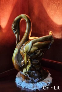 VTG Haeger Pottery Swan Television Lamp - EUC - 13.25" Tall - Works - Picture 1 of 13