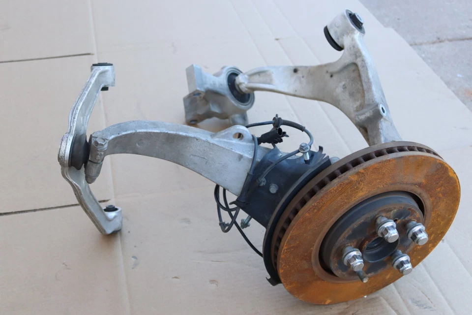 Infiniti FX35 FX37 2009-2013 tracción trasera eje delantero derecho nudillo rueda buje conjunto OEM Foto 1 de 4