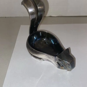 Ardilla pequeña Art Deco Drageoir de Christofle diseñada por Antoinette de Ribes - Imagen 1 de 9