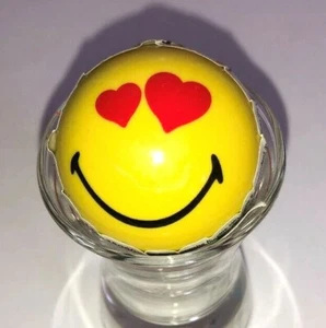 Smiley Herz-Augen Flummi, Springball, Hüpfball,  Mitgebsel, Tombola ca. 30mm - Bild 1 von 1