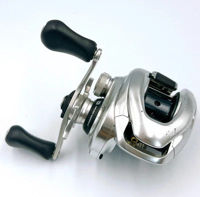 "Excellent" Shimano 16 Metanium MGL HG Right Handle 7.4:1 in stock - Image 1 of 4