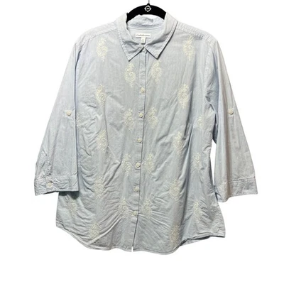 Camisa para mujer Croft & Barrow azul a rayas bordada con botones talla L Foto 1 de 4