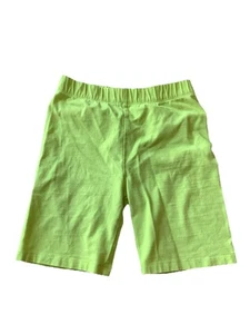 TU English Brand Youth Girls Size M Medium 8yrs 128 CM Green Cotton Shorts VGUC - Picture 1 of 9