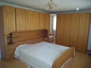schlafzimmer komplett massivholz - Bild 1 von 9