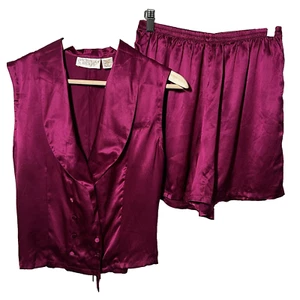 NOS Vintage Victorias Secret Silk Pajama Set Size Small Shorts Top PJ Lounge - Picture 1 of 8