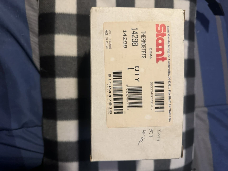 Termostato de refrigerante de motor / conjunto de salida de agua Stant 14298 Foto 1 de 4