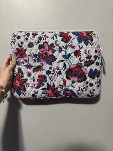 Vera Bradley Laptop/Tech Sleeve - Picture 1 of 4