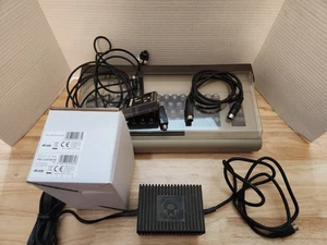 Computer Commodore 64 In Scatola Originale Con Cavi Alimentazione - Testato E Funzionante LEGGI - Foto 1 di 24