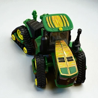 1/64 John Deere 9470RX Tractor Custom Gold Flake Vinyl Wrap - Image 1 of 4