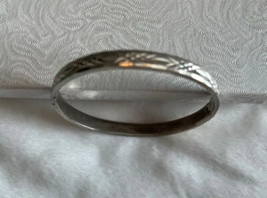 Silver Cut Pattern Hoop Bracelet - Picture 1 of 4