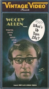 WHAT'S UP TIGER LILY? - Woody Allen (VHS; 1985) 80 Minuten NEAR MINT/MINT - Bild 1 von 3