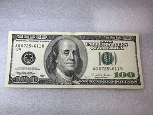 USA, SERIES 1996 $100 DOLLAR BILL, FEDERAL RESERVE NOTE, CIRCULATED, AD07254611B - Picture 1 of 2