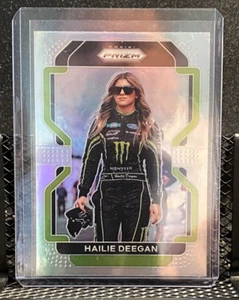  Carta Prizm argento Hailie Deegan 2022 Prizm Racing # - 32 - Foto 1 di 2