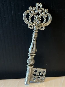 Vintage Tortolani Skelett Schlüssel große 3,5" Anstecknadel Brosche Silber signiert - Bild 1 von 6