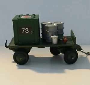 Dinky Toy Militär 25G Anhänger mit Ladung CODE 3 - Bild 1 von 6