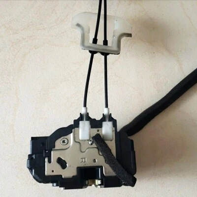 GARANTIA VITALÍCIA 2005 a 07 Genuíno OEM Infiniti G35 COUPE RIGHT atuador de trava de porta - Imagem 1 de 4