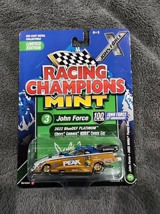 Racing Champions Mint John Force PEAK 2022 NHRA Funny Car GOLD STRIKE CHASE - Foto 1 di 2
