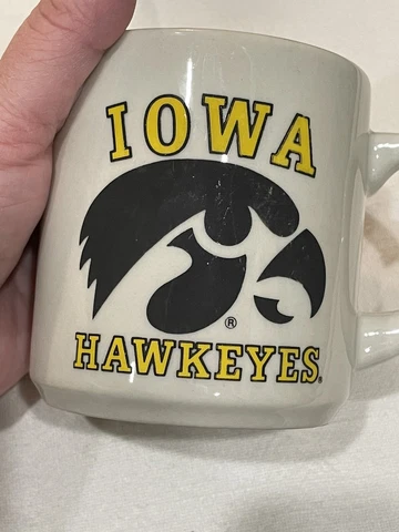 Iowa Hawkeyes White Mug Logo No Chips Or Cracks Fast Shipping Cover