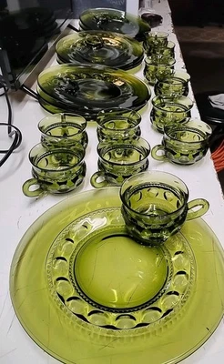 复古印第安纳州玻璃鳄梨绿色国王皇冠拇指纹座椅 11 — 第 1/4 张图片