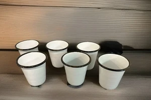 VTG Farmhouse Camping White Enameled Tin Black Rimmed 8oz Tumblers Set Of 6 - Bild 1 von 8