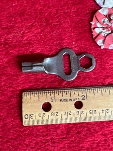 Herramienta de llave y llave de patín vintage de Union Hardware Co - Imagen 1 de 6