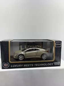 Lusso pressofuso Cadillac Conver J ConverJ oro 1:43 2009 100624 LDCV750-ORO - Foto 1 di 10