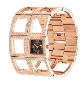 Elegant women's bracelet watch with embellished black square dial - Picture 1 of 2