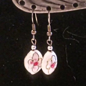 Vintage White Floral Cloisonne Drop Earrings - Picture 1 of 6