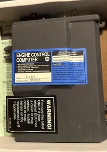 Computadora de control electrónico ECM motor estándar EM085 para Chrysler/Dodge 1987 - Imagen 1 de 5