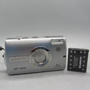 Olympus Digital Camera SP-700 6.0MP Silver Tested - Picture 1 of 7