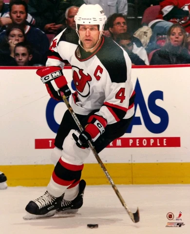 SCOTT STEVENS New Jersey Devils 8x10 ACTION PHOTO #2 Cover