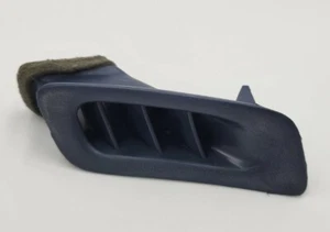 Toyota Celica 1990-1993 lado del pasajero derecho descongelación ventilación de aire OEM azul 55962-20190 - Imagen 1 de 5