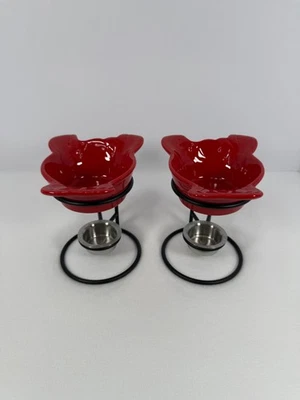 Juego de 2 platos de mantequilla Chantal de gres rojo en forma de langosta de 3 OZ con soporte de metal Foto 1 de 4