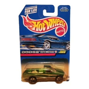 Hot Wheels 1999 Sammler Nummer 1059 Dodge Ram 1500 grün mit 5 Loch Felgen B4 - Bild 1 von 4