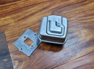 Echo MUFFLER EXHAUST PART FOR CS-3510 16" Bar Chainsaw - Picture 1 of 3