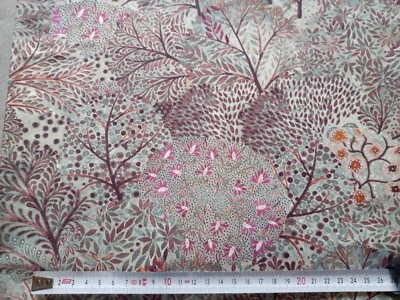 Remnant piece of DAVID JOE - trees -  Liberty Tana Lawn cotton approx 33 x 30 cm - Image 1 of 3